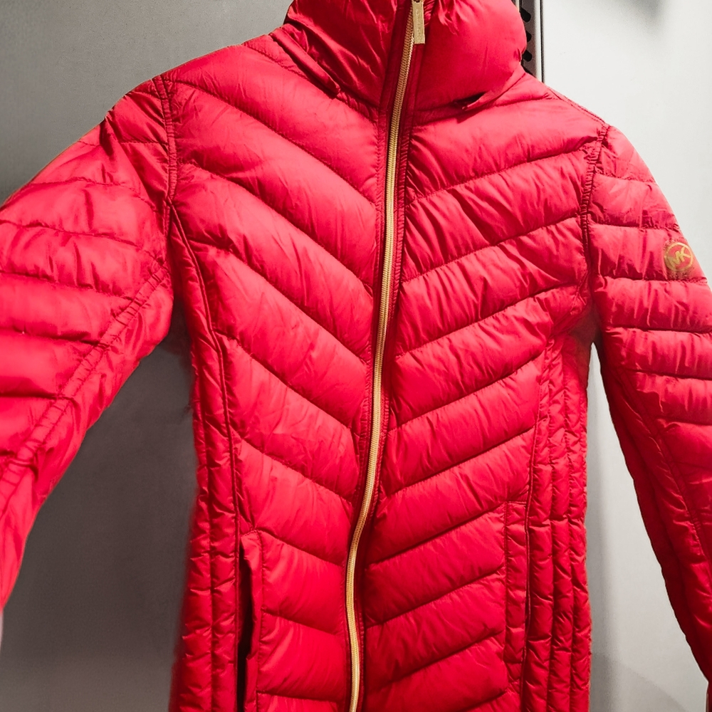 Michael Kors Women’s Red Quilted Packable Down Puffer Jacket – XS